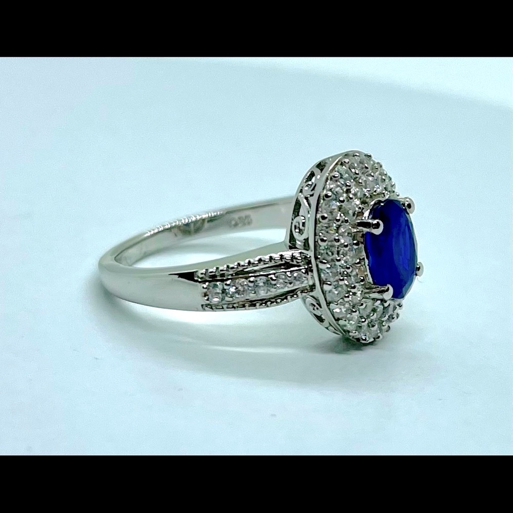 Tanzanian Blue Spinel 925 Halo Ring
